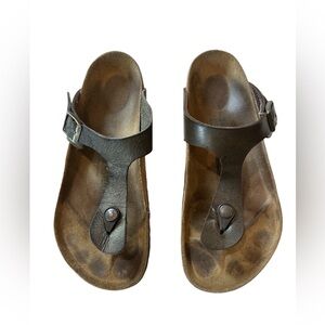 Gently loved, Birkenstock Metallic Bronze Sandals Size 39 (8).